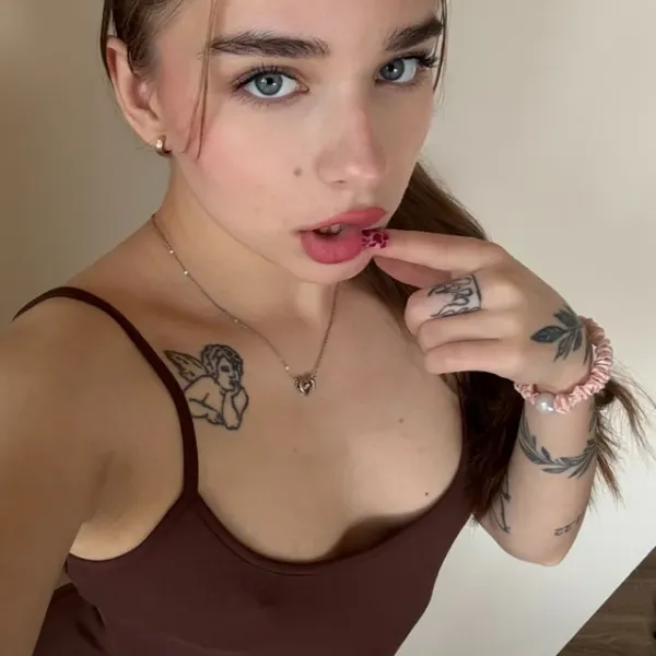 emiliyapeach